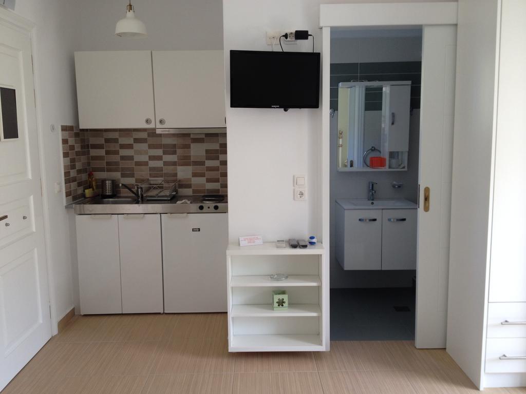 Green View Apartments Ayios Nikitas Ngoại thất bức ảnh