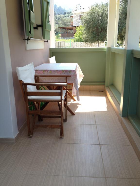 Green View Apartments Ayios Nikitas Ngoại thất bức ảnh