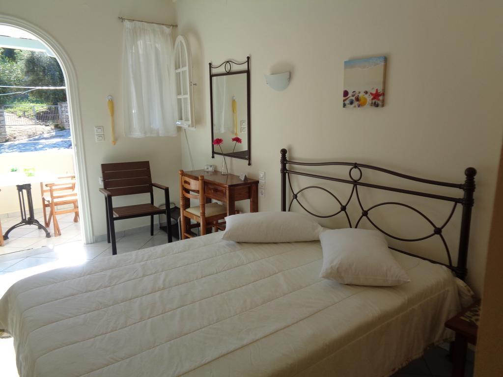 Green View Apartments Ayios Nikitas Ngoại thất bức ảnh