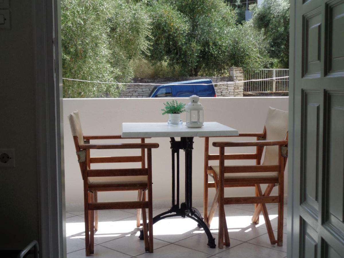 Green View Apartments Ayios Nikitas Ngoại thất bức ảnh