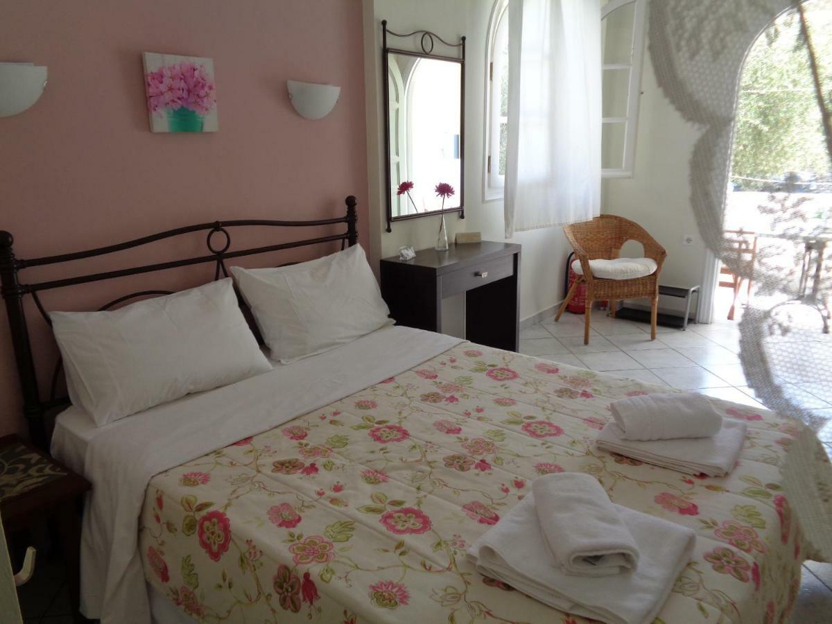 Green View Apartments Ayios Nikitas Ngoại thất bức ảnh